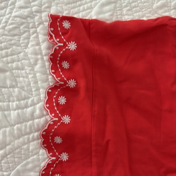 Shorts - Picture 3 of 6